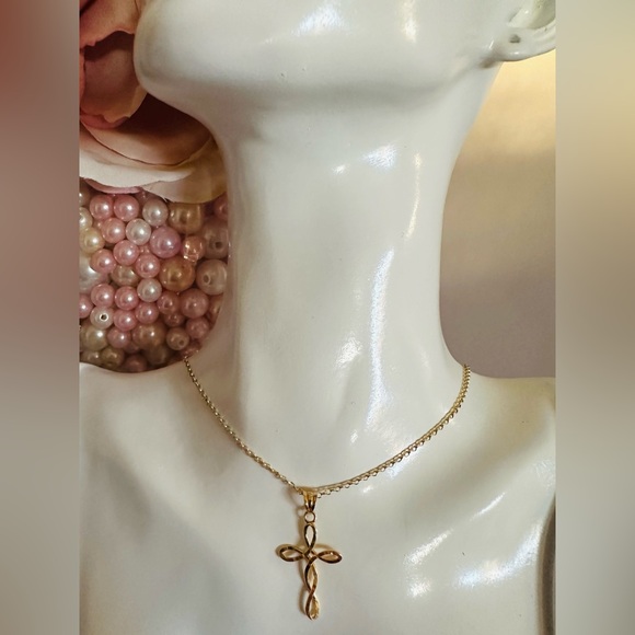 Cross Religious Pendant  💛 Real 18(18k) Karat Solid Gold Jewelry - Picture 5 of 10